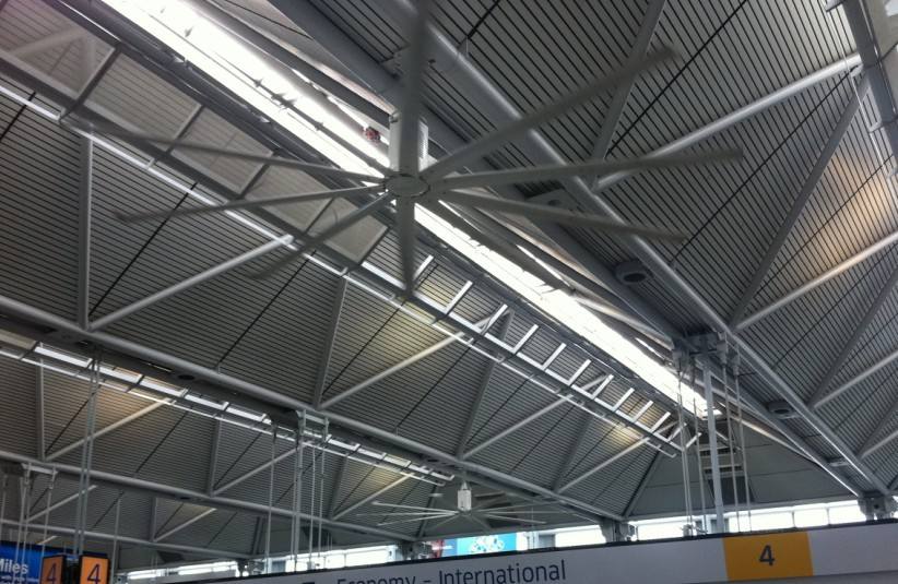 ���I���L��4.6��